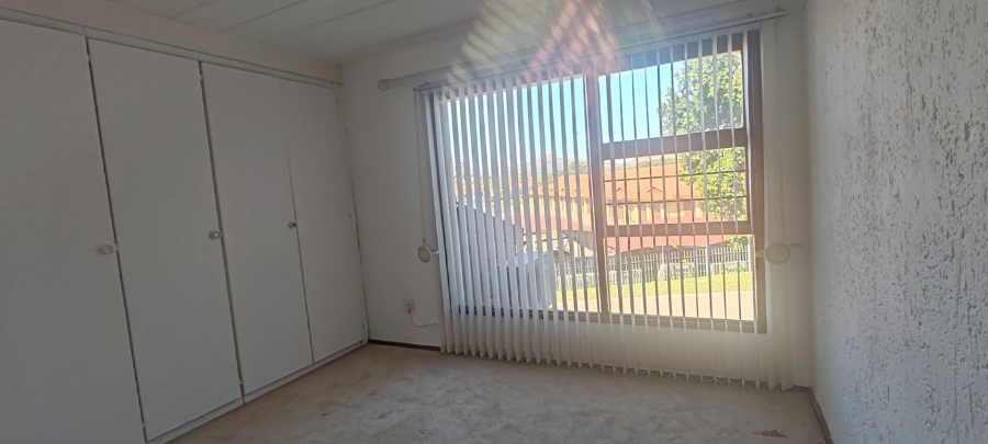 2 Bedroom Property for Sale in Key West North West